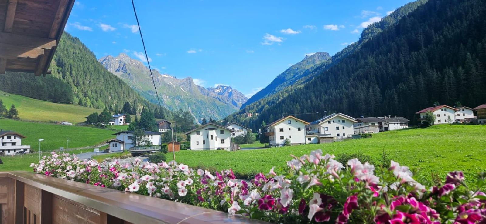 Apartament Mair *